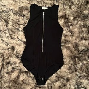 Heart & Hips - NWT - Bodysuit - Black - Sz S